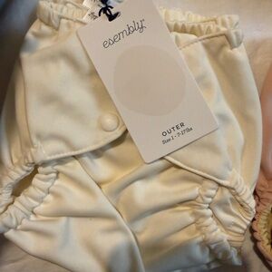 Esembly Cream Diaper Cover Size 1